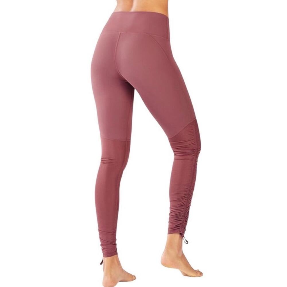 Fabletics PureLuxe Mauve Scrunch Leggings Women’s Medium High Rise Athleisure